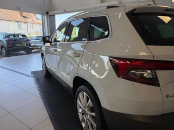 Skoda Karoq 1.6 TDI SE L SUV 5dr Diesel DSG Euro 6 (s/s) (115 ps)