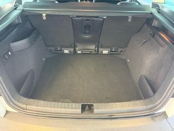 Skoda Karoq 1.6 TDI SE L SUV 5dr Diesel DSG Euro 6 (s/s) (115 ps)