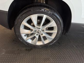 Skoda Karoq 1.6 TDI SE L SUV 5dr Diesel DSG Euro 6 (s/s) (115 ps)