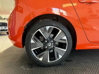 Vauxhall Corsa Electric 50kWh Elite Nav Premium Hatchback 5dr Electric Auto (7.4Kw Charg