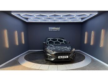 Ford Focus T EcoBoost ST-Line X