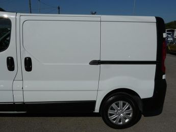 Renault Trafic dCi SL27 eco