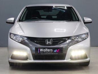 Honda Civic i-VTEC SE