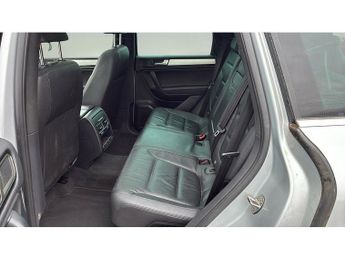 Volkswagen Touareg TDI V6 BlueMotion Tech R-Line
