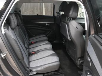 Peugeot 5008 PureTech Allure