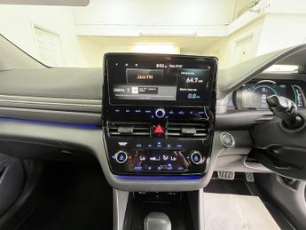 Hyundai IONIQ h-GDi Premium SE