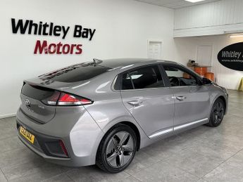 Hyundai IONIQ h-GDi Premium SE