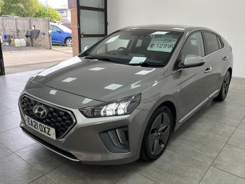 Hyundai IONIQ h-GDi Premium SE