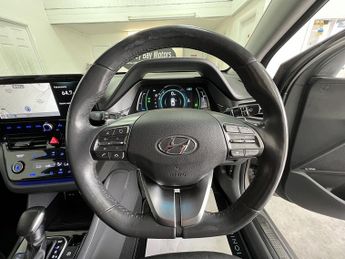 Hyundai IONIQ h-GDi Premium SE