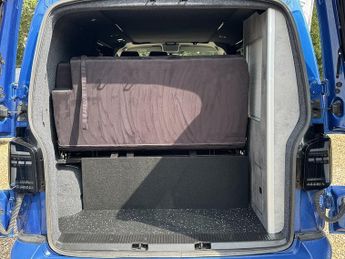 Volkswagen Transporter T6.1 T30 150 DSG LWB Highline