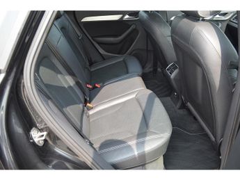 Audi Q3 TFSI CoD S line Edition