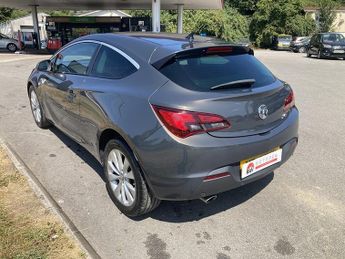 Vauxhall Astra GTC CDTi SRi