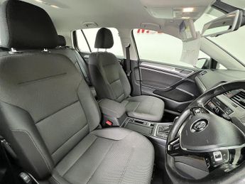 Volkswagen Golf TDI BlueMotion Tech Match