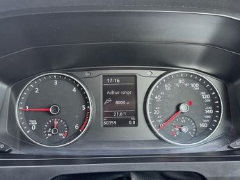 Volkswagen Transporter T6 T30 102 LWB