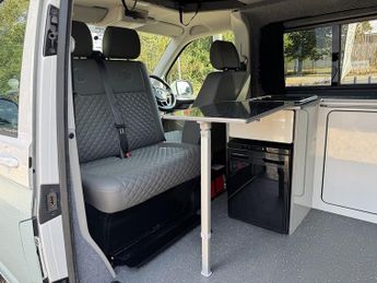 Volkswagen Transporter T6 T30 102 LWB