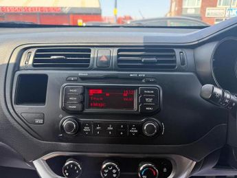 Kia Rio 1.25 1 Air Hatchback 5dr Petrol Manual Euro 5 (84 bhp)