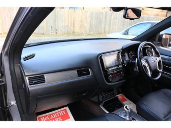 Mitsubishi Outlander h TwinMotor 4h