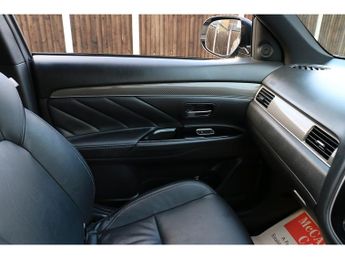 Mitsubishi Outlander h TwinMotor 4h