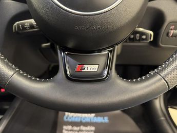 Audi A1 1.4 TFSI S line Sportback 5dr Petrol S Tronic Euro 6 (s/s) (Nav)