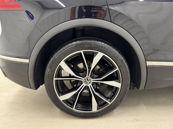 Volkswagen Tiguan 1.5 TSI R-Line DSG Euro 6 (s/s) 5dr