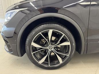Volkswagen Tiguan 1.5 TSI R-Line DSG Euro 6 (s/s) 5dr