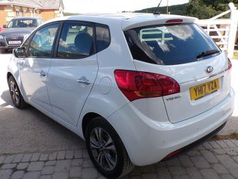 Kia Venga 4