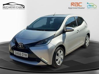 Toyota AYGO VVT-i x-play