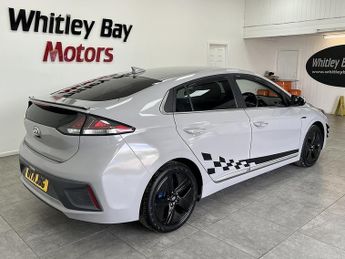 Hyundai IONIQ h-GDi Premium SE