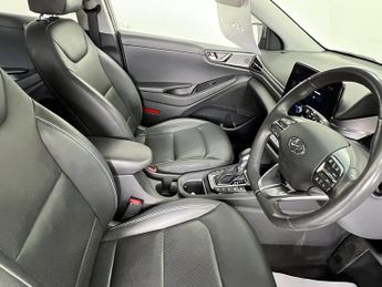 Hyundai IONIQ h-GDi Premium SE
