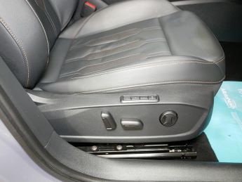 CUPRA Formentor eHybrid V2
