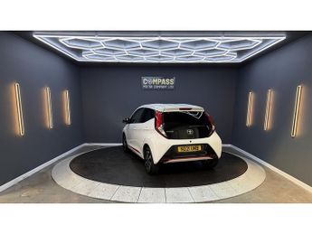 Toyota AYGO VVT-i x-trend