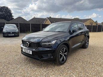Volvo XC40 h T4 R-Design
