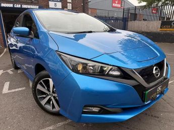 Nissan Leaf 40kWh Acenta Hatchback 5dr Electric Auto (150 ps)