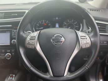 Nissan Qashqai 1.2 DIG-T Tekna SUV 5dr Petrol XTRON 2WD Euro 6 (s/s) (115 ps)