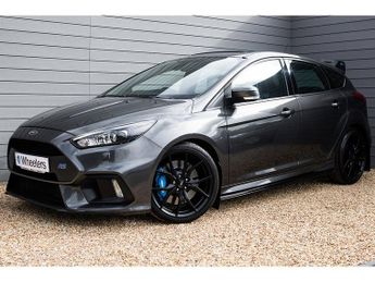 Ford Focus T EcoBoost RS