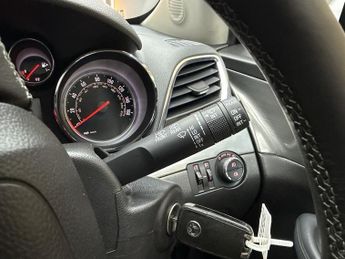 Vauxhall Mokka 1.6 CDTi SE SUV 5dr Diesel Auto 2WD Euro 6 (136 ps)