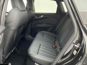 Audi Q4 e-tron Black Edition