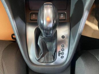 Volkswagen Golf Estate 1.2 TSI SE Estate 5dr Petrol DSG Euro 5 (122 ps)
