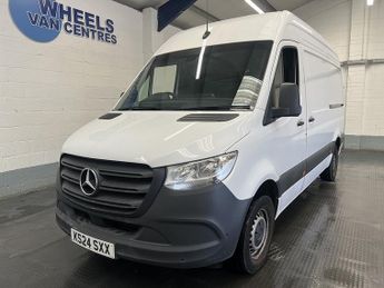 Mercedes Sprinter 2.0 315 CDI Progressive Panel Van 5dr Diesel Manual RWD L2 H2 Eu