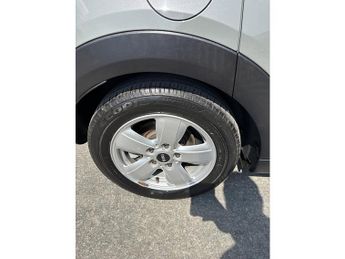 Mini Hatch One
