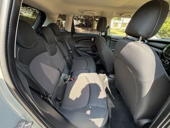 Mini Hatch One