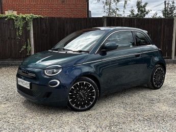 Fiat 500e La Prima