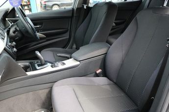BMW 3 Series 320d SE