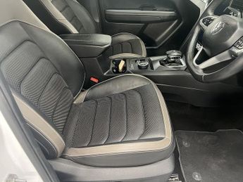 Volkswagen Amarok 3.0 TDI V6 Aventura Pickup Double Cab 4dr Diesel Auto 4Motion Eu