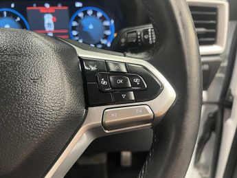 Volkswagen Amarok 3.0 TDI V6 Aventura Pickup Double Cab 4dr Diesel Auto 4Motion Eu