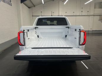 Volkswagen Amarok 3.0 TDI V6 Aventura Pickup Double Cab 4dr Diesel Auto 4Motion Eu