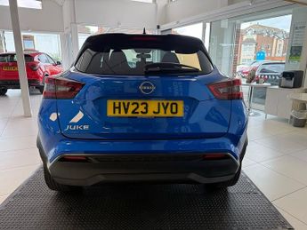 Nissan Juke 1.0 DIG-T N-Connecta SUV 5dr Petrol DCT Auto Euro 6 (s/s) (114 p