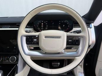 Land Rover Range Rover 3.0 P400 MHEV HSE SUV 5dr Petrol Auto 4WD Euro 6 (s/s) (400 ps)