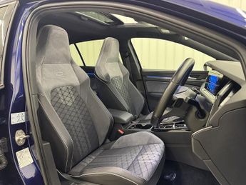 Volkswagen Golf 2.0 TDI R-Line DSG Euro 6 (s/s) 5dr