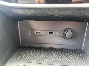 MAXUS T90EV Elite